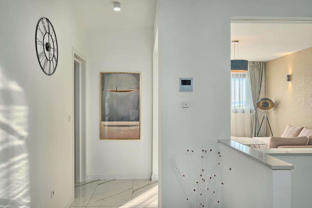 Villa Celestial Near Split Podstrana Kültér fotó