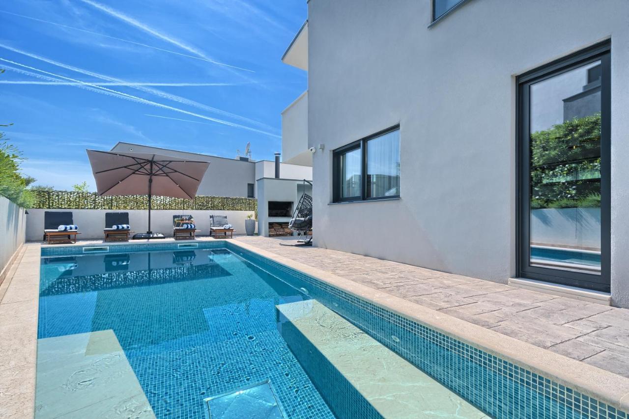 Villa Celestial Near Split Podstrana Kültér fotó