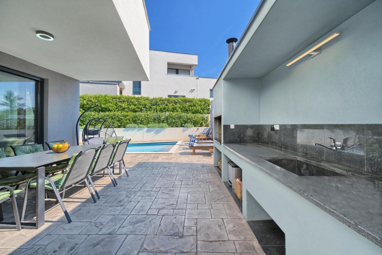 Villa Celestial Near Split Podstrana Kültér fotó
